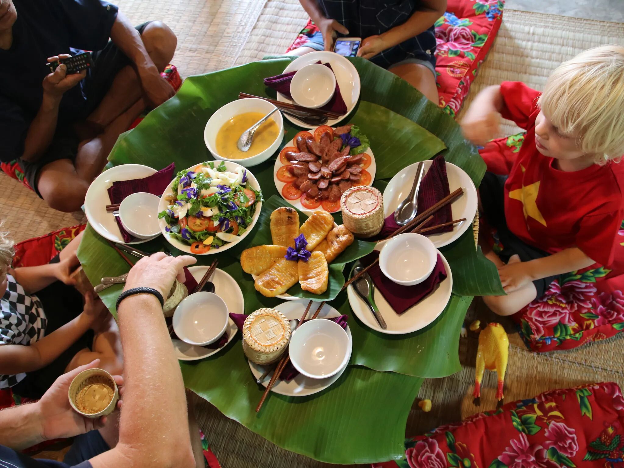 Home-cooked meals that taste like childhood – included daily